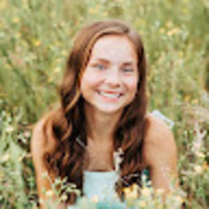 Meet your Posher, Cecilia